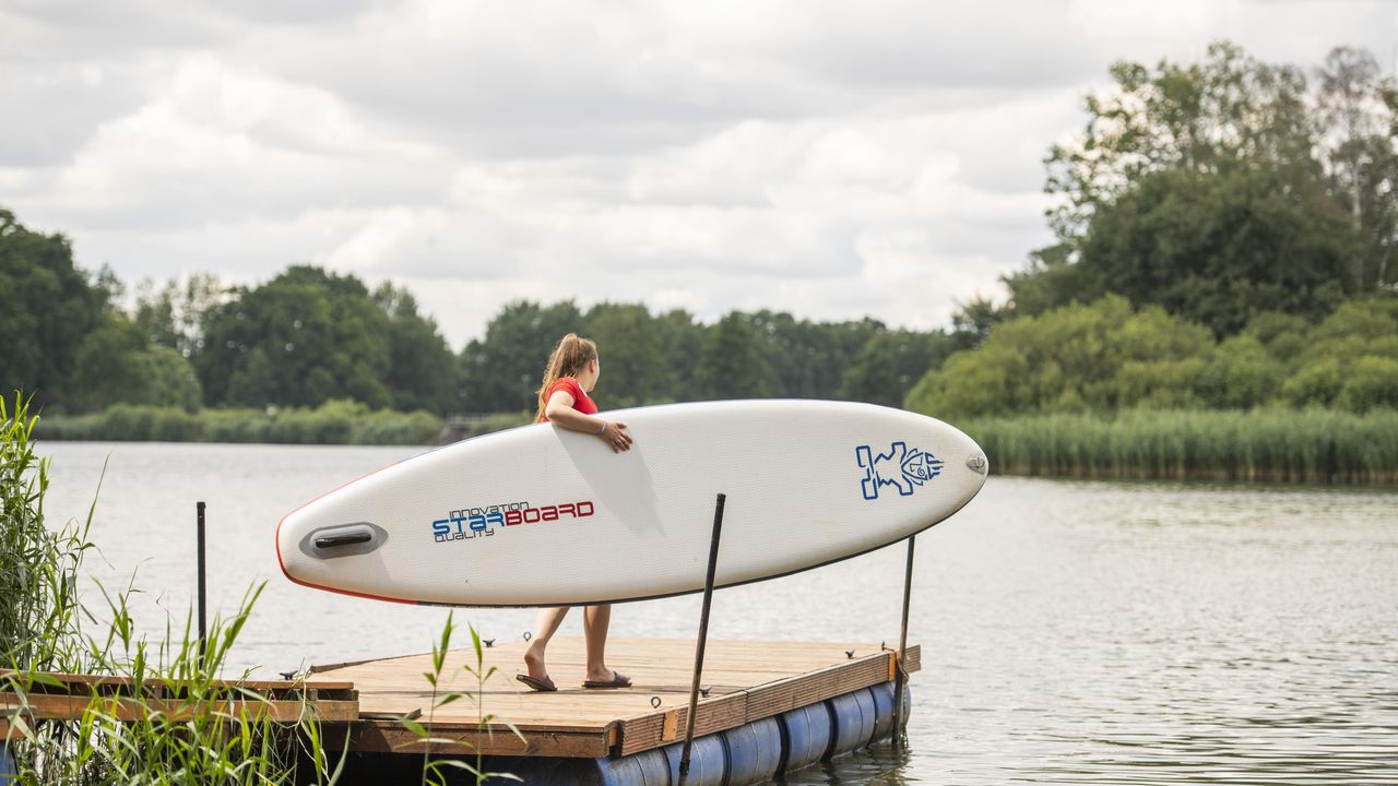 Stand Up Paddling Dippelsdorfer Teich Stand Up Paddling Dippelsdorfer Teich